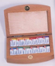 Белые Ночив деревянной коробке (бук) 12х2.5